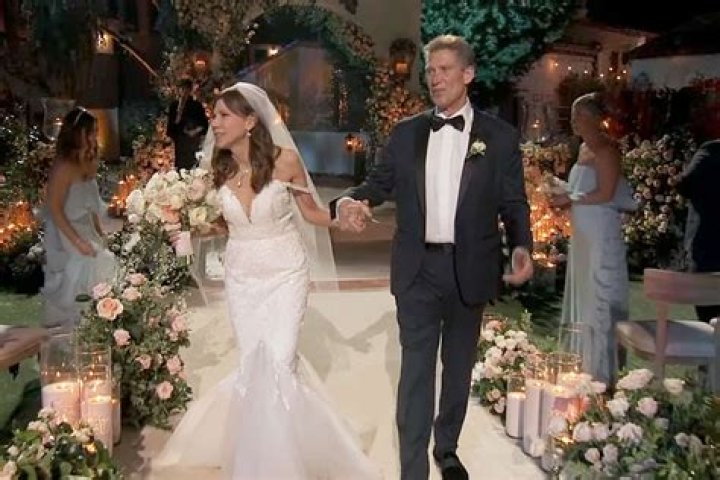 'Golden Bachelor's Leslie Gave Her Take On Gerry & Theresa's Wedding