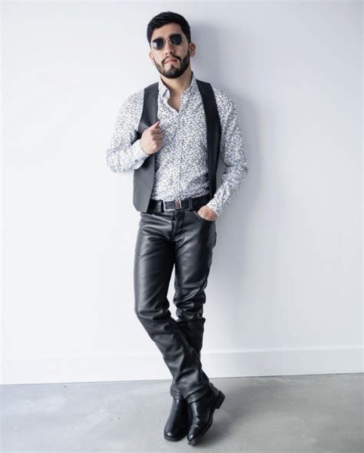 11 Best Men’s Leather Pants – Top Styles in 2024