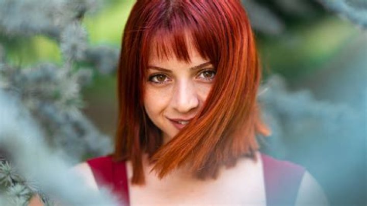 11 Haircuts and Colors to Make Thin Hair Look Thicker