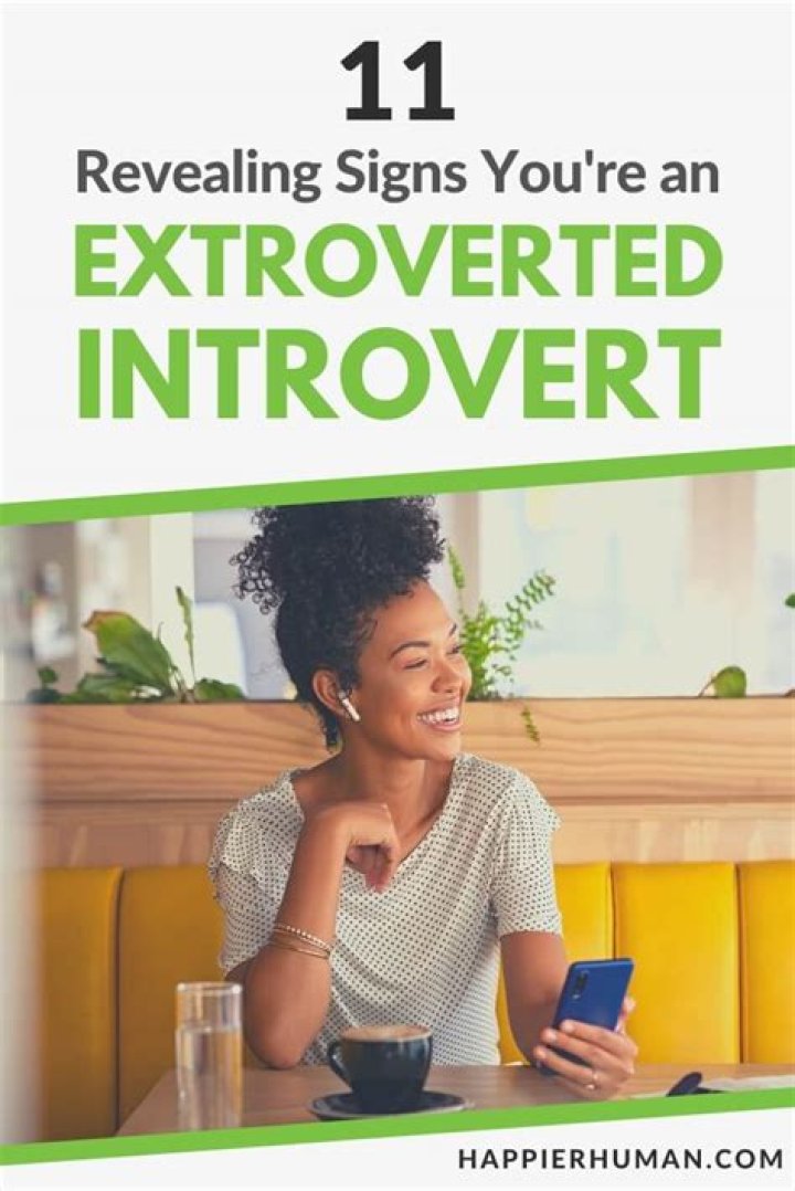 11 Must-Know Tips For Having A Partner Who's An Introvert If You're An Extrovert