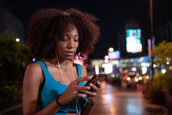 11 Texts To Send When You’re Mad At A Partner, Friend, Or Co-Worker