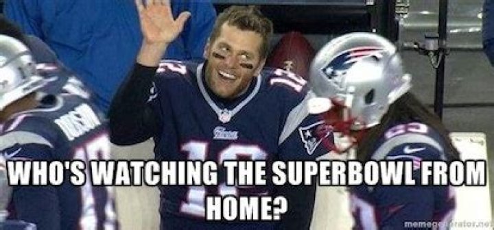 12 Football Memes In Time For The Super Bowl That Will Make You Laugh, Even If You Hate Football