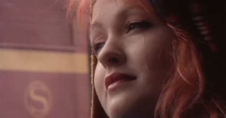 12 Songs To Play When You’re Having A Bad Day, Based On Your Zodiac Sign