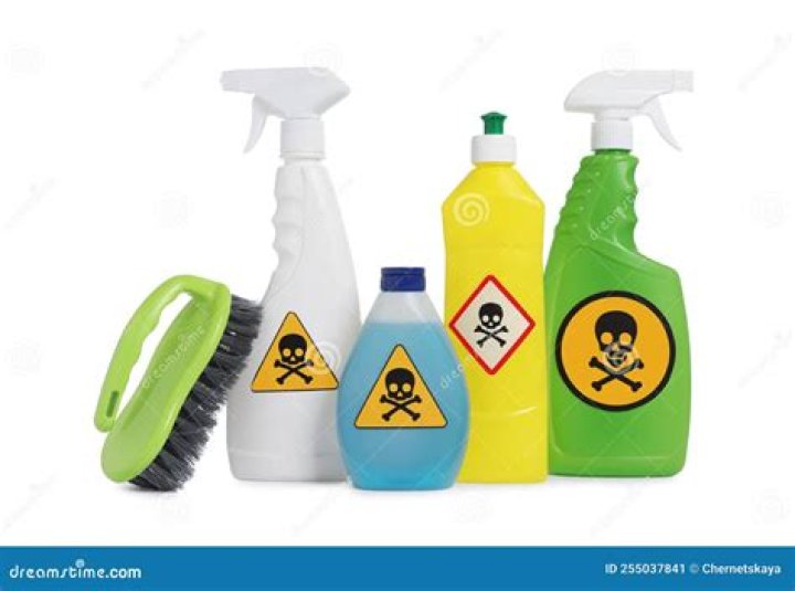 13 Best Jones Road Products That Are Free of Any Harmful Chemicals