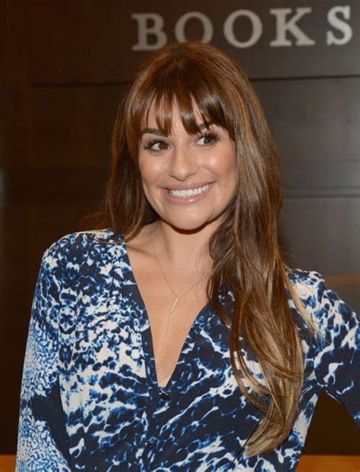 13 Lea Michele Bangs Styles That Prove She Has The Best, Most Versatile Fringe In The Biz