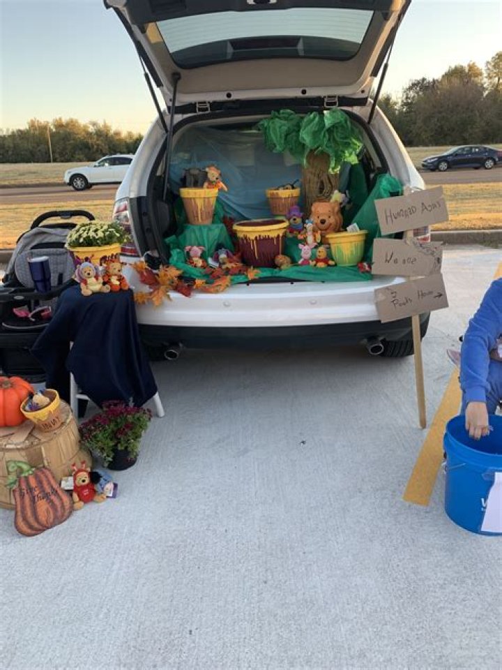 13 Spooktacularly Creative Trunk or Treat Ideas