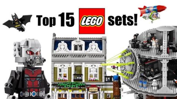 15 LEGO Sets Perfect for Office Decor