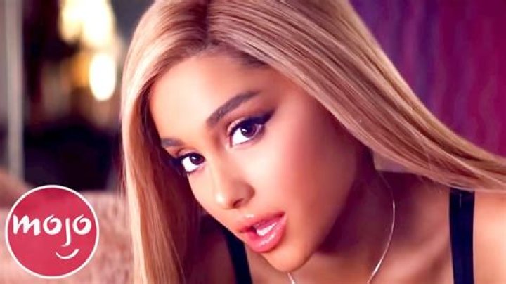 25 Weird '90s Music Videos That You Somehow Managed To Forget About