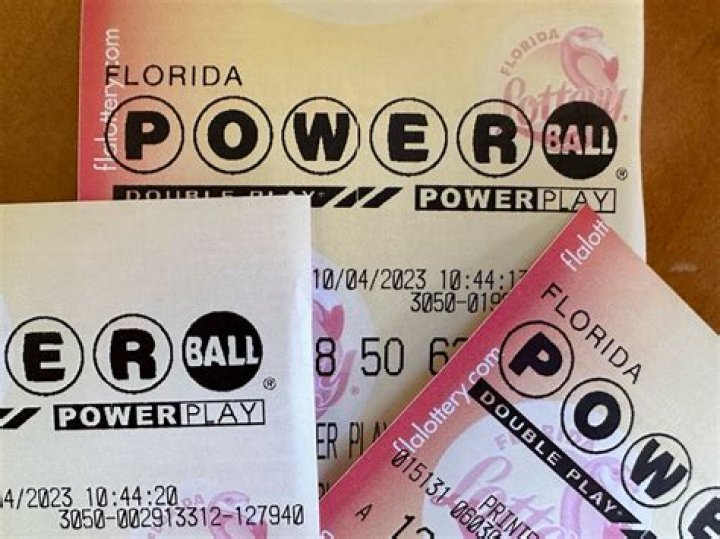 3 $150K, 5 $50K winning Powerball tickets sold in Illinois