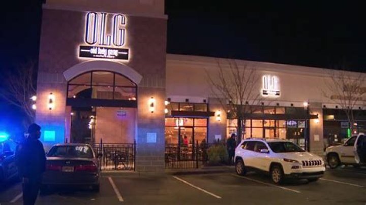 3 shot at eatery owned by Kandi Burruss of ‘Real Housewives’