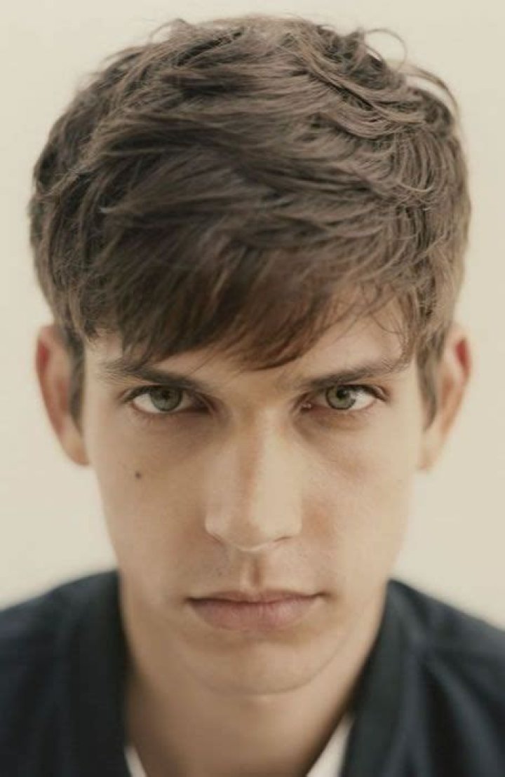 33 Best Fringe Haircuts For Men: Top Hairstyles 2024