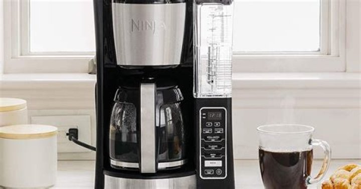 5 Easy-To-Clean Coffee Makers