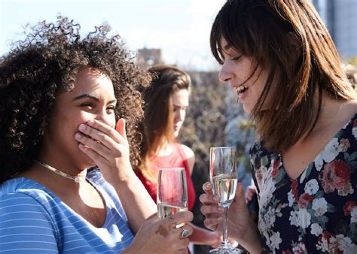 6 Unexpected Ways Drinking During The Day Affects Your Body Differently Than At Night