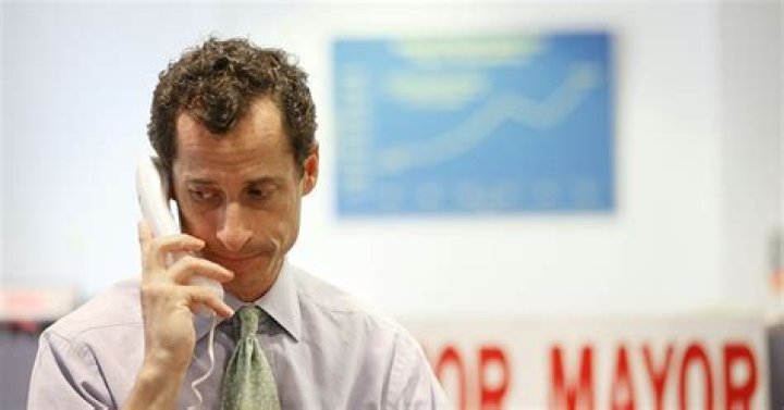 9 Anthony Weiner Memes That Add A Laughable Twist To The Latest Hillary Clinton Email News