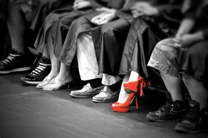 9 Steps To Choosing The Best Graduation Shoes — No One Wants To Fall On That Stage, After All