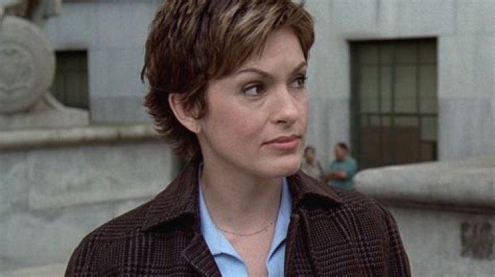 A Drunk Haircut Almost Got Mariska Hargitay Fired From Law & Order: SVU