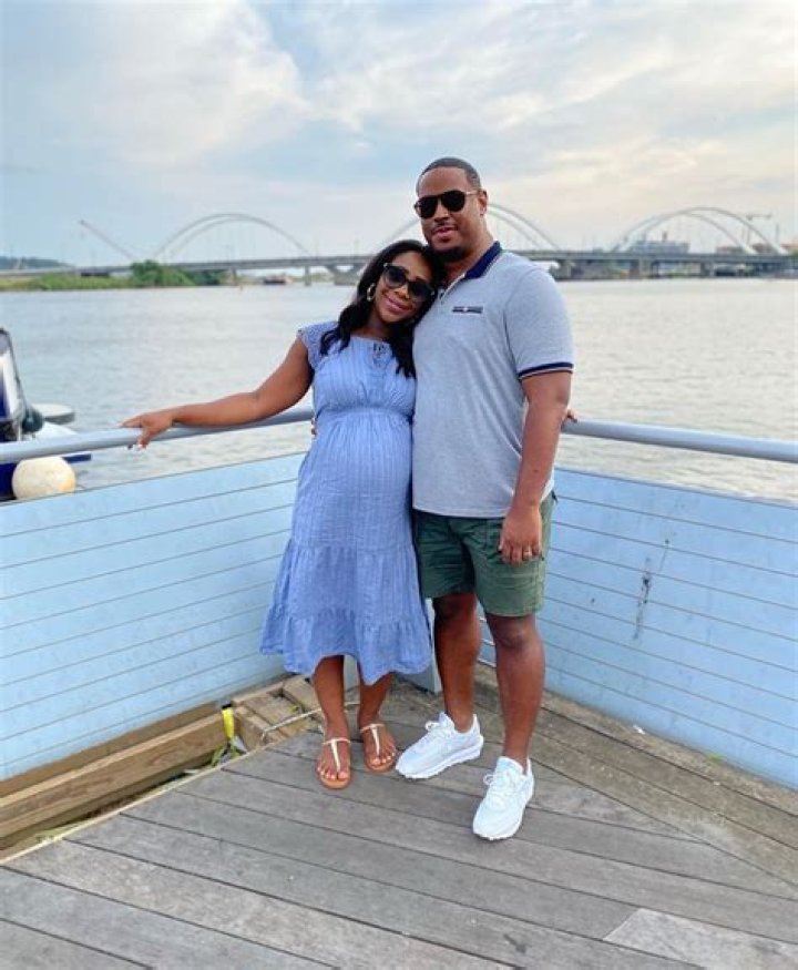 Abby Phillip | Husband, Salary, CNN, Parents, Net Worth, Baby, Age, Bikini Photos, Pregnant and Height