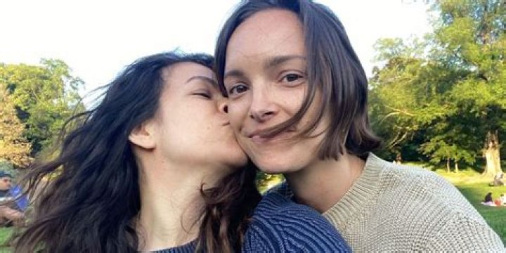 About Abbi Jacobson’s Girlfriend Jodi Balfour: Net Worth, Height