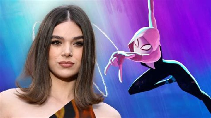 Across the Spider-Verse's Hailee Steinfeld Secretly Cosplayed Spider-Gwen in Interview