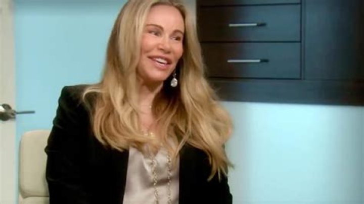 Actress Tawny Kitaen wants rid of her breast implants on Botched