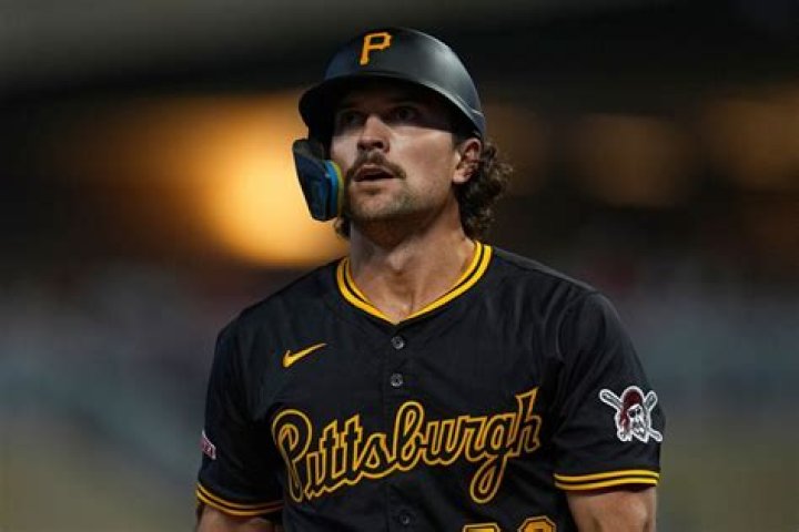 Adam Frazier Wiki 2023 - Girlfriend, Salary, Tattoo, Cars & Houses and Net Worth