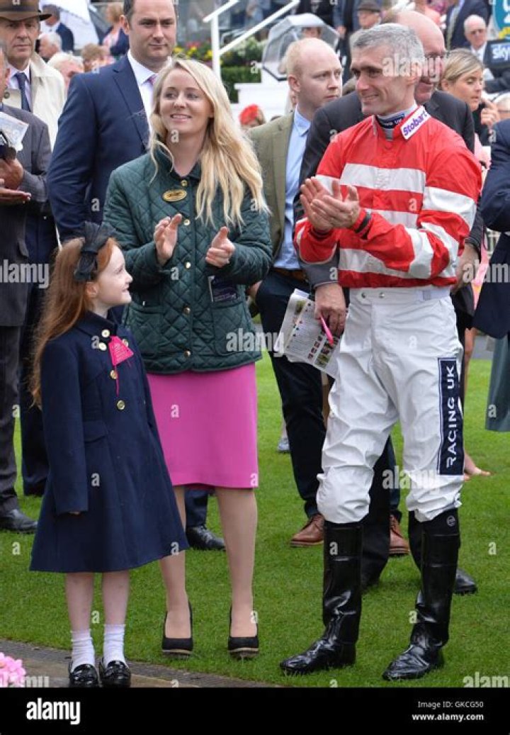 Adele Mulrennan Jockey, Bio, Wiki, Age, Height, Husband, ITV, Salary, Net Worth