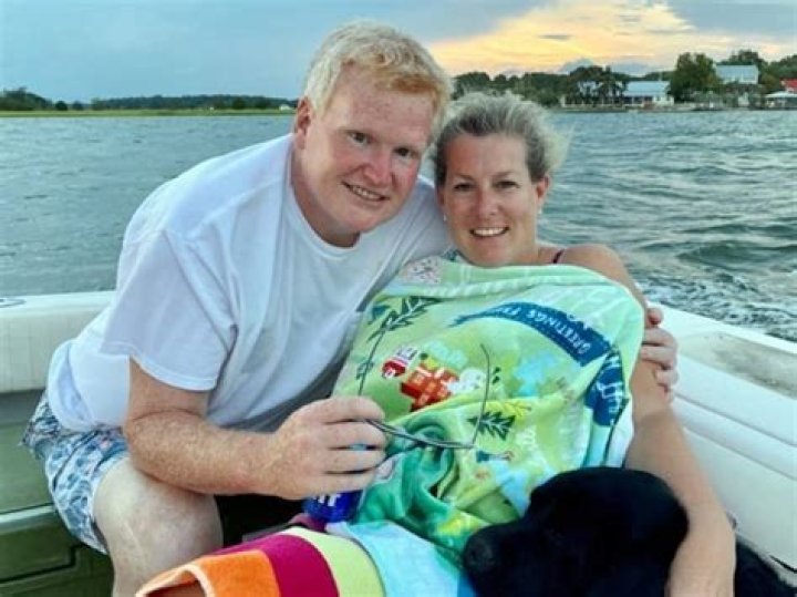 Age, Height, Wife, Net Worth, Wiki