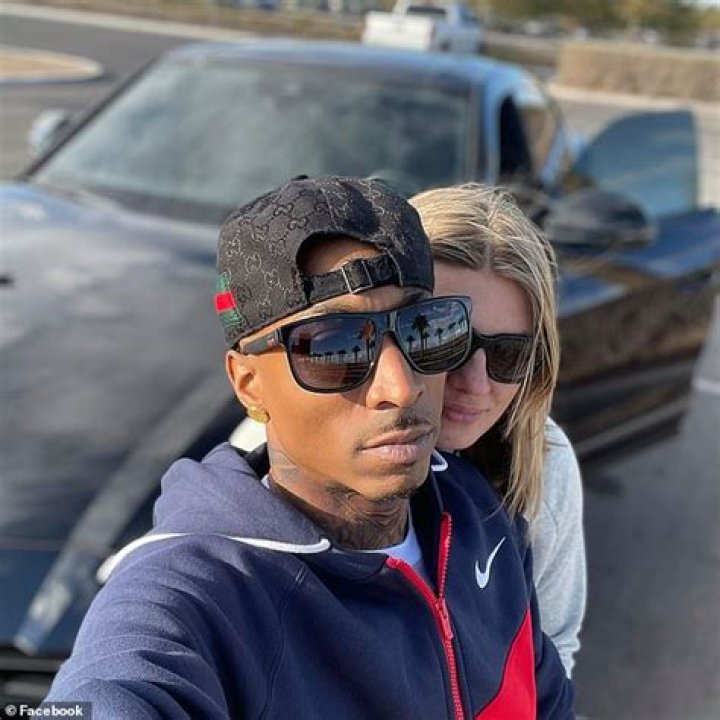 Aimee Bock Husband, Boyfriend, Age, Wiki, Ethnicity, Net Worth