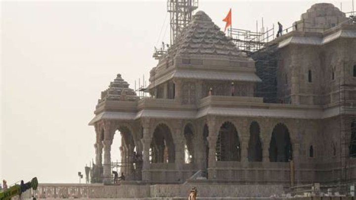 Akshay Kumar, Anupam Kher, Hema Malini: 8 celebs who contributed towards Ayodhya's Ram Mandir construction