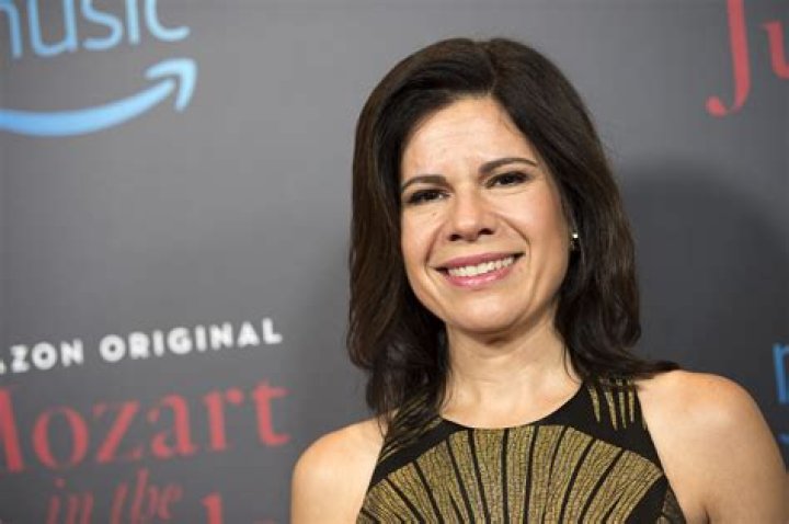 Alessandra's Singing Voice On 'Mozart In the Jungle' Is Actually Ana Maria Martinez, A Legendary Vocalist