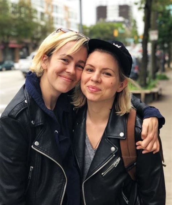 
Ali Liebert Bio, Wiki, Age, Brother, Net Worth & Boyfriend