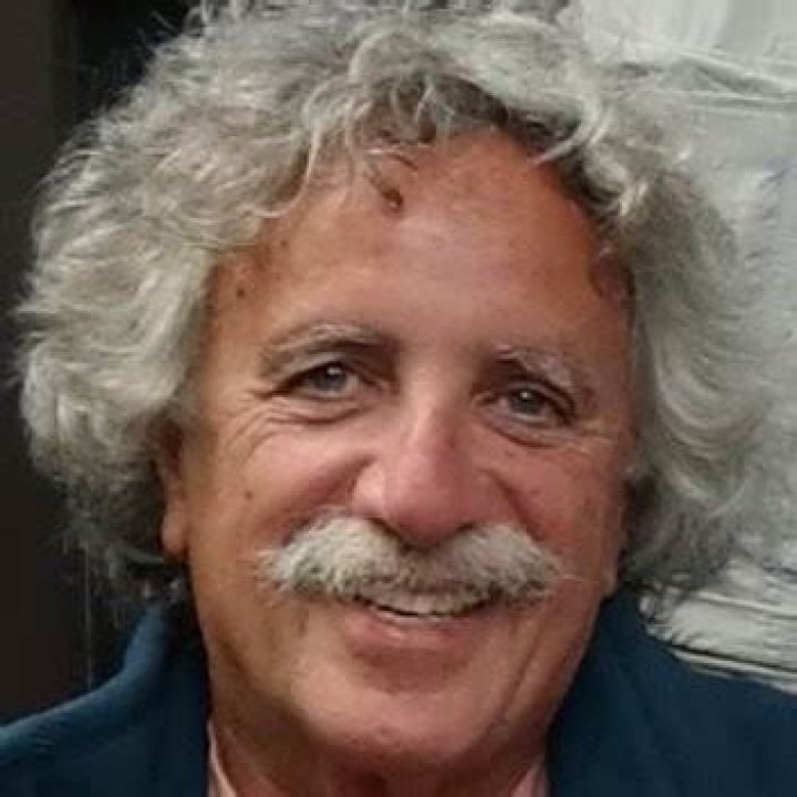 
Allan Jacobson
Net Worth

