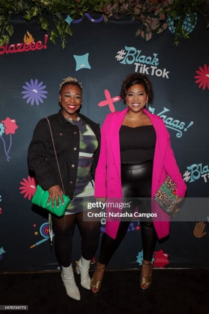 Amber Thomas Wallin (TikTok Star) Wiki, Biography, Age, Boyfriend, Family, Facts, and Many More.