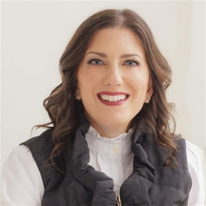 Amy Rice Net Worth (2024) | wallmine