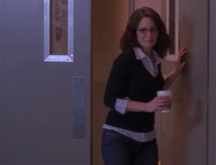 An Easy Liz Lemon Halloween Costume Because It’s Freakin’ Comfortable, OK?