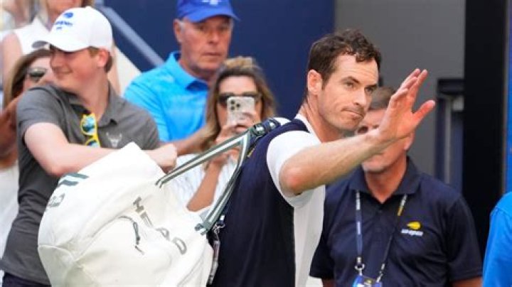 Andy Murray hints he’s heading into the ‘last few months’ of his career after a win in Dubai