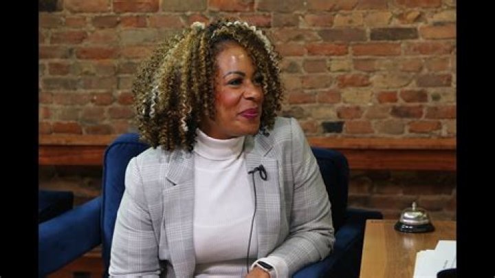 Angela Thompkins Net Worth (2024) | wallmine
