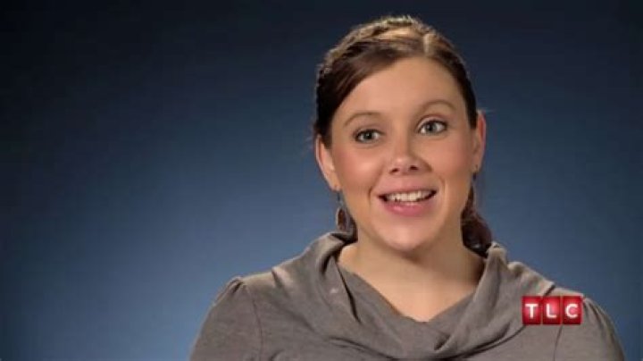 Anna Duggar left courthouse quickly, Duggar family vows to stand by her as Josh faces lengthy prison sentence