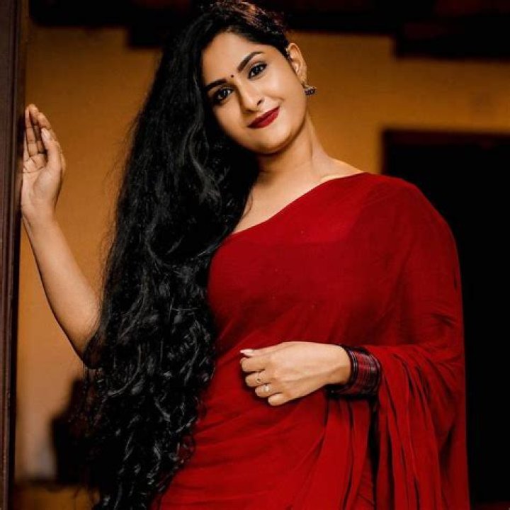 Anusha Damayanthi Wiki, Biography, Age, Husband, Net Worth, Nationality