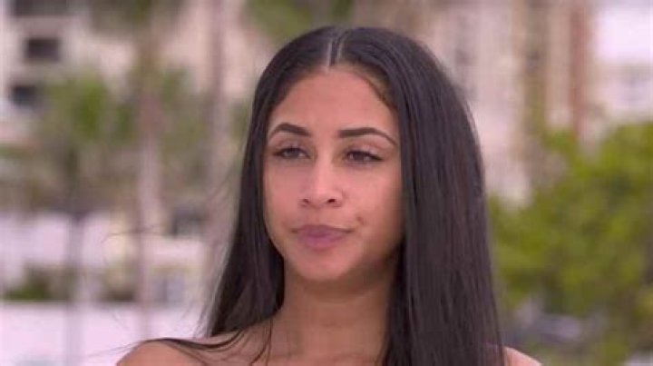 Astrid Bavaresco and Darnell Nicole try to kiss and make up on WAGS Miami
