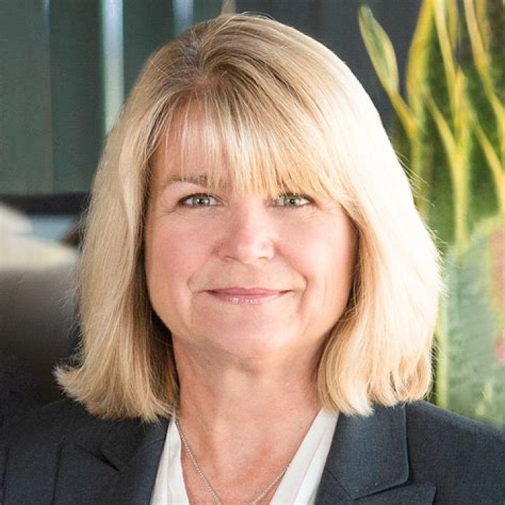 
Barbara Lockwood
Net Worth
