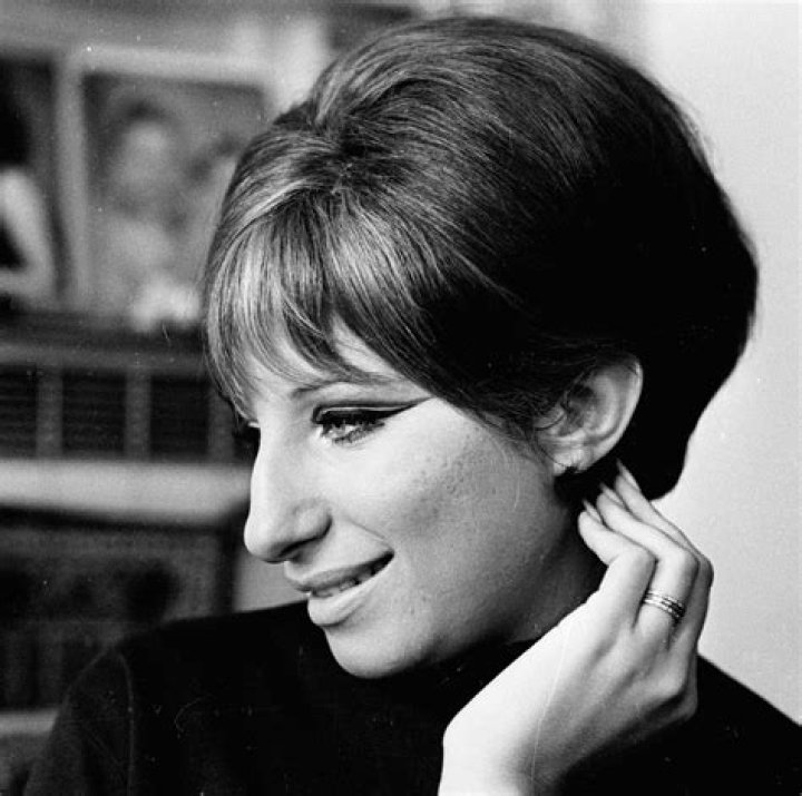 Barbra Streisand Young: 15 Photos of Her Life, Loves & Legacy
