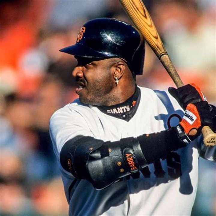 Barry Bonds Wiki, Biography, Net Worth, Age, Family, Facts and More