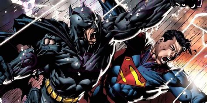 Batman/Superman Won't Feature Superman Getting Drunk and Shouting
