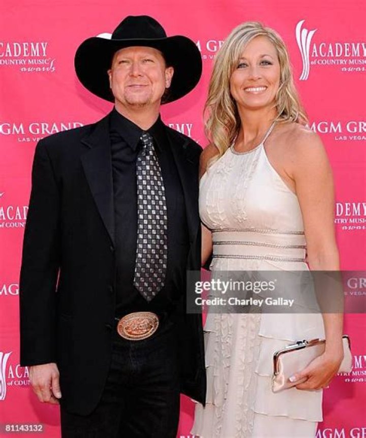 Becca and Tracy Lawrence | Married Divorced Children Ex
