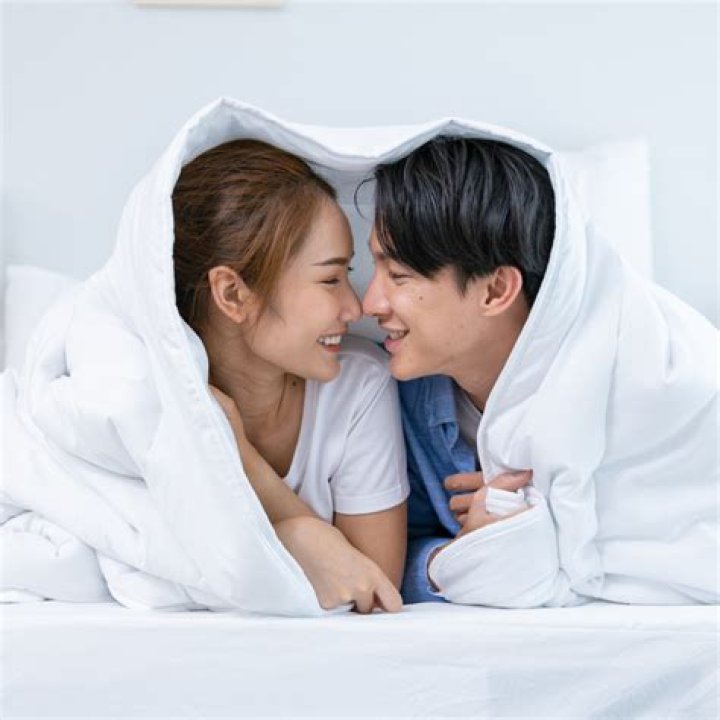 Best Sex Positions for Overweight People