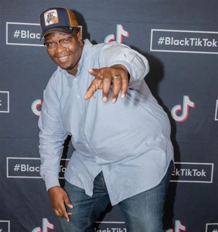 Big Cam I Am (TikTok Star) Wiki, Biography, Age, Girlfriend, Family, Facts, and Many More.