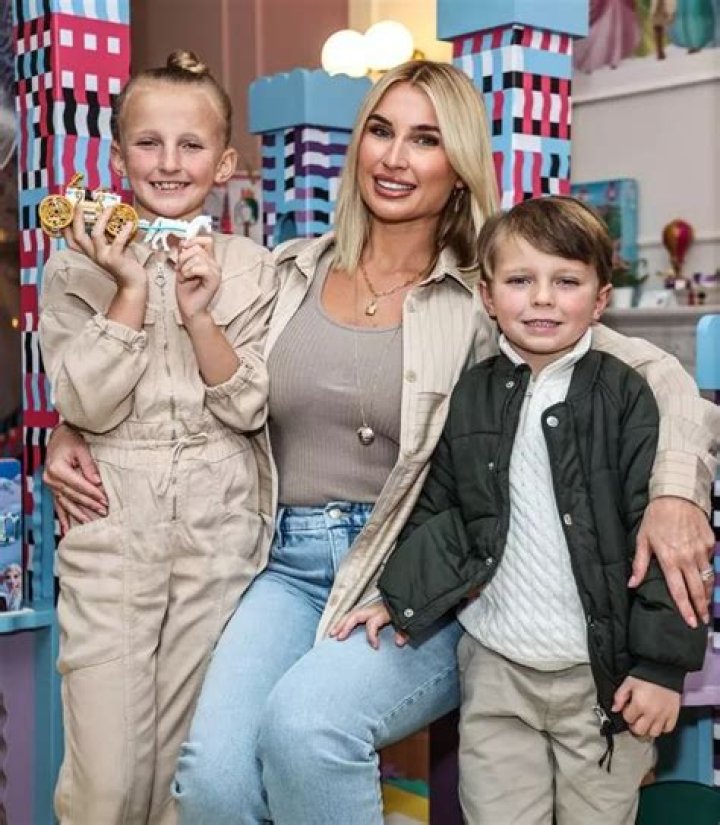 Billie Faiers accused of flaunting her wealth as daughter shows off £195 coat - with fans moaning 'out of my budget'