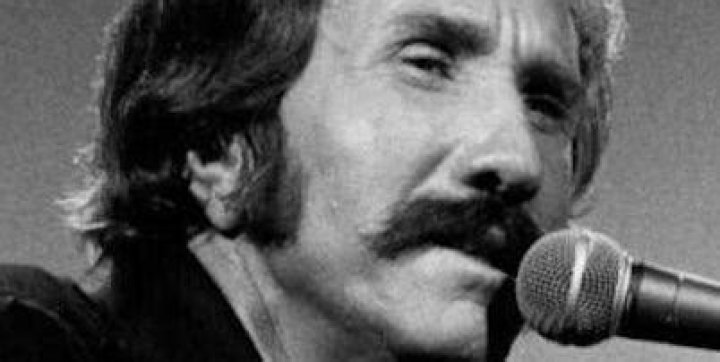 Biography ,Country Singer, El Paso, Songs & Death