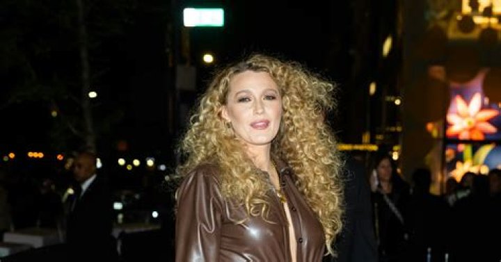 Blake Lively's Curly Hair & Manolos Mark Her Carrie Bradshaw Era